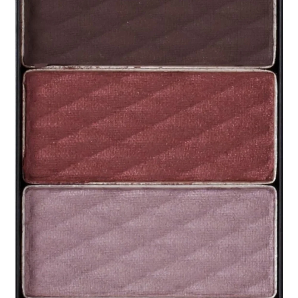 New York Color Individualeyes Custom Compact, Smokey Greens 1.08 Ounce - Smokin’